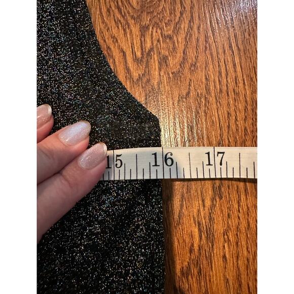 A.L.C. Women’s Mariam Metallic Crop Tank Top Black Size Large – Statement Piece - Picture 6 of 7